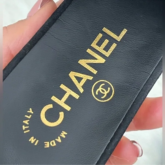 CHANEL Gold Heel — CC Logo Black Suede Mules - Picture 10 of 11